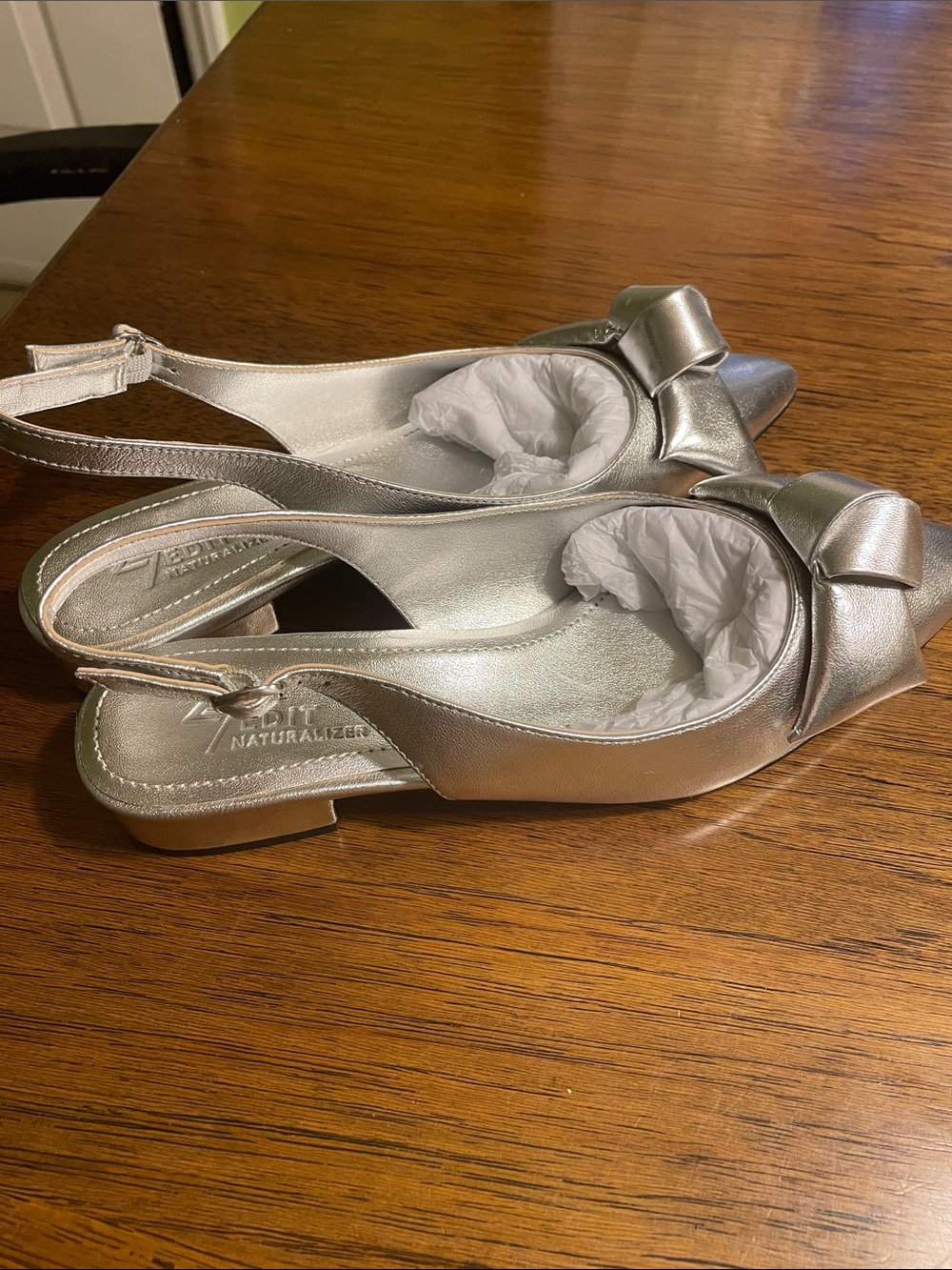 Naturalizer Silver Pointed-Toe Slingback Mules with Bow Accent 27 edit - Picture 4 of 5